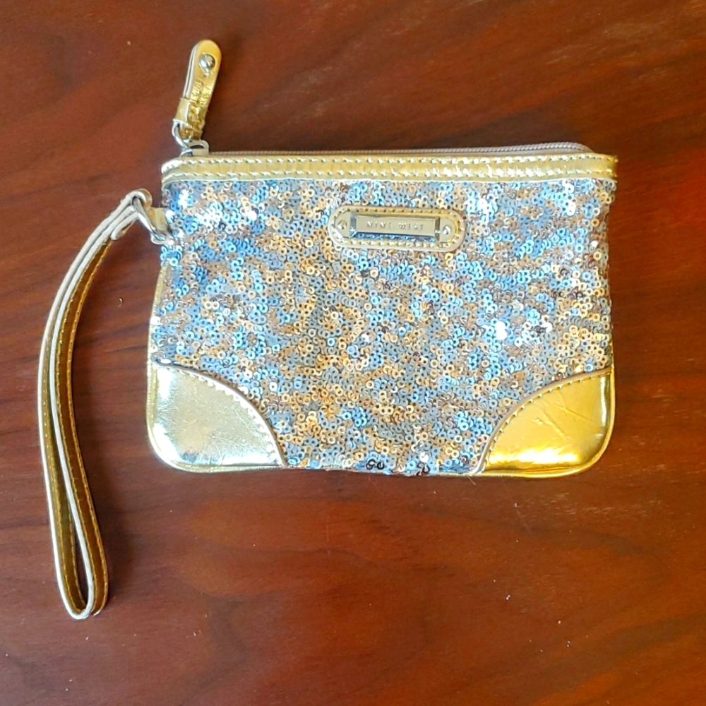 Nine West sequin wristlet wallet